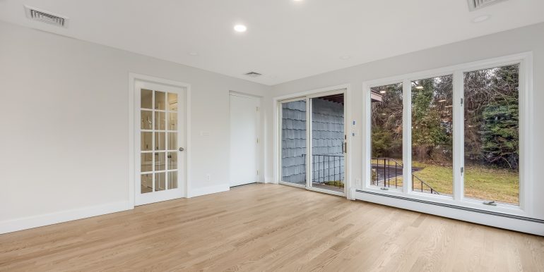 20 Rolling Drive-106