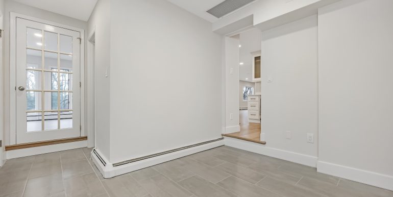 20 Rolling Drive-108