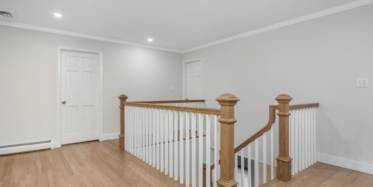 20 Rolling Drive-118