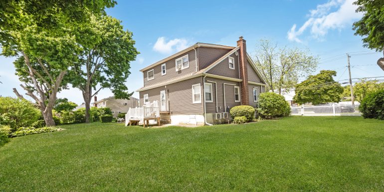 517 Herzel Blvd-60 copy