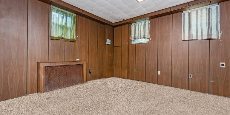 517 Herzel Blvd-67 copy