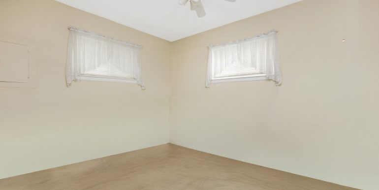 19 Glenda Dr-22 copy