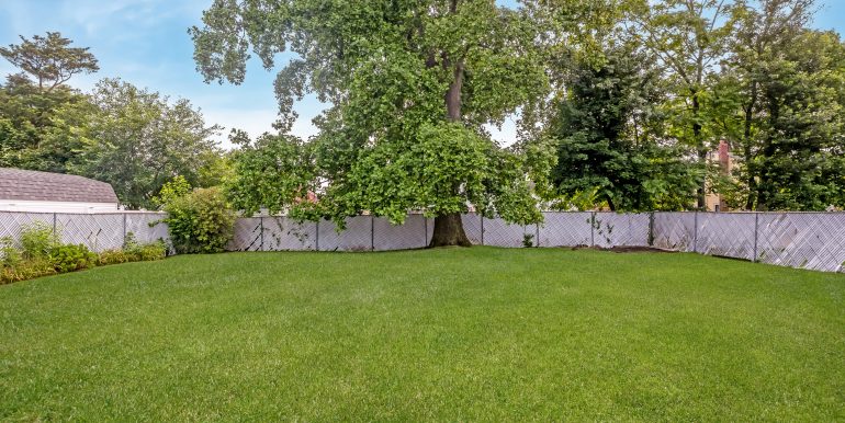 19 Glenda Dr-58 copy