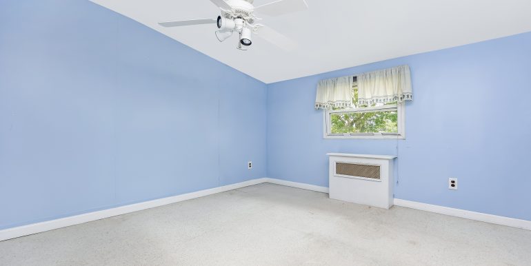 525 Beech St-42