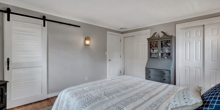 22-Larkspur-Dr