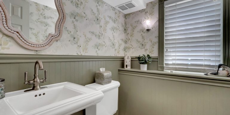 22-Larkspur-Dr