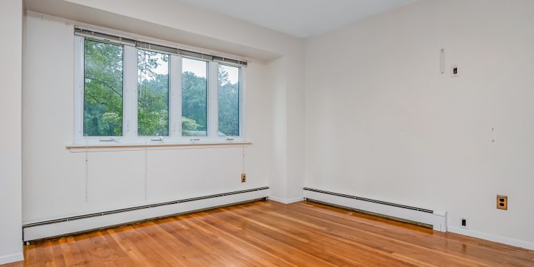 23 Country Lane Dr-2